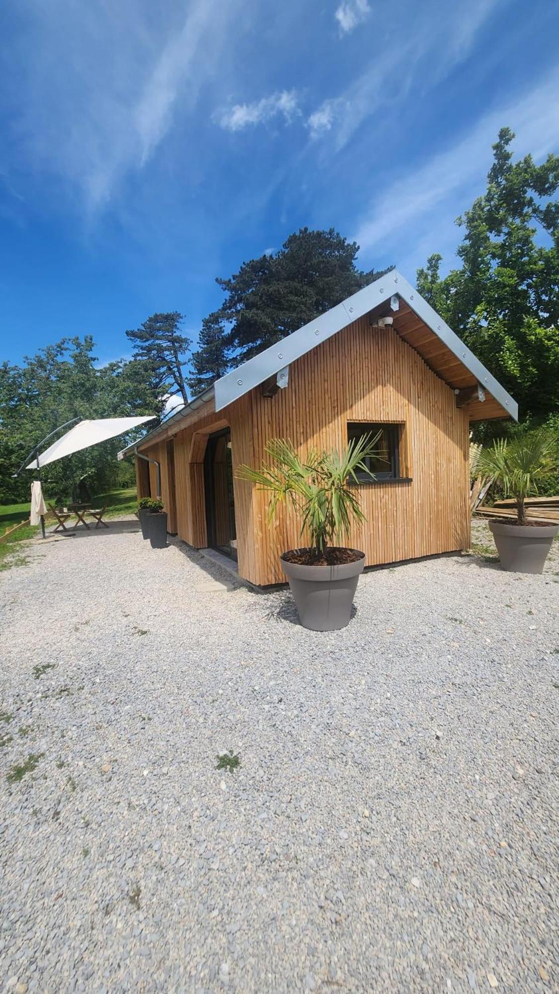 Lodge Du Chateau De Feschaux Villeneuve-sous-Pymont 外观 照片